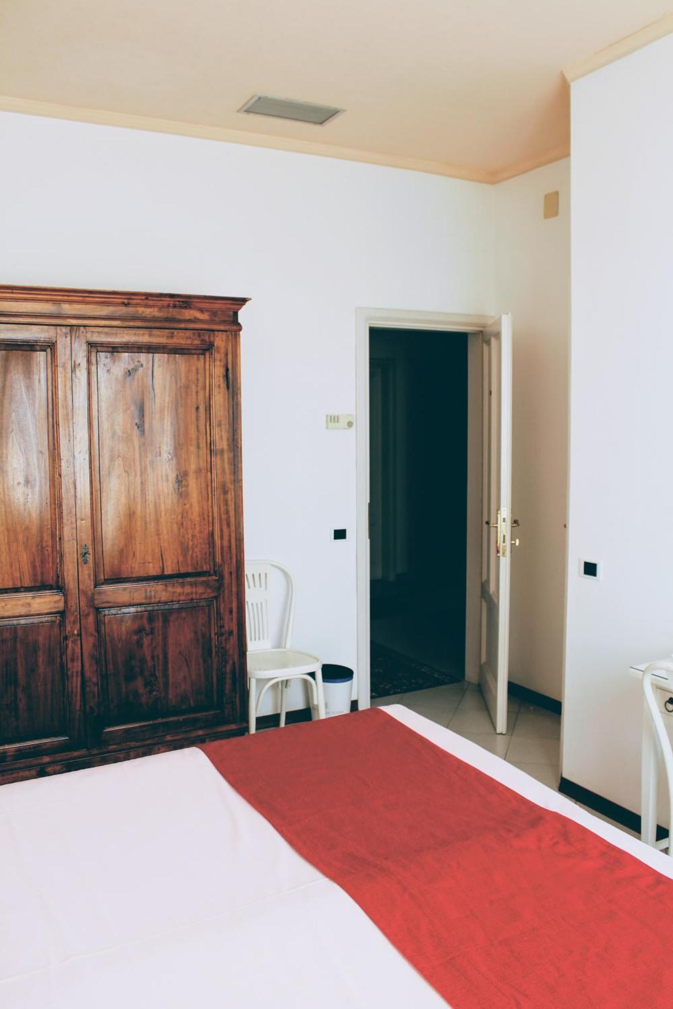 Edera Hotel